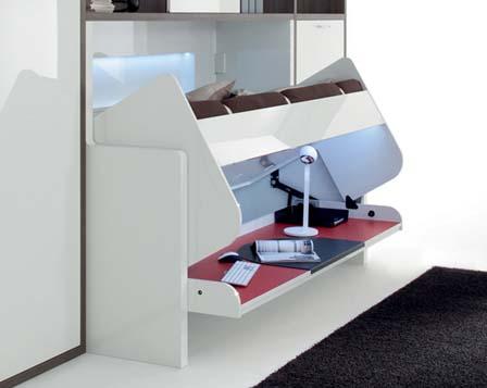 A ferragem Tavoletto é ideal para otimizar espaços em ambientes pequenos que precisem de uma versatilidade, como o quarto e um escritório de homme office
